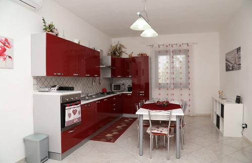 Agrigento Villa | FREE WI-FI. ELEGANT INDEPENDENT VILLA WITH PRIVATE POOL SURROUNDED BY GREEN