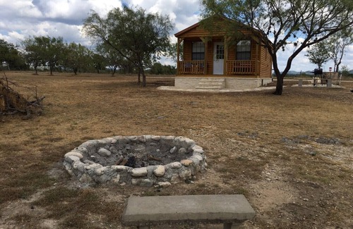 Utopia Cabin | Freedom River Cabin
