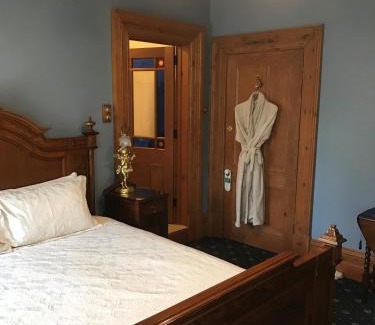 Beechworth Bed & Breakfast | Freeman On Ford