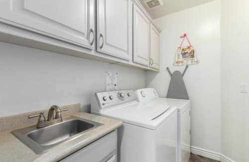 Val Vista Lakes House | Freeport Gilbert