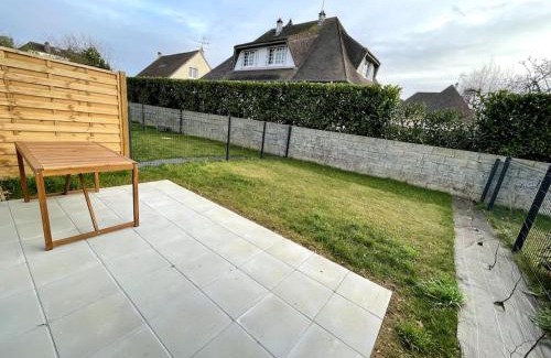 Quartier Malherbe House | Freesia, Maison neuve avec jardin et garage