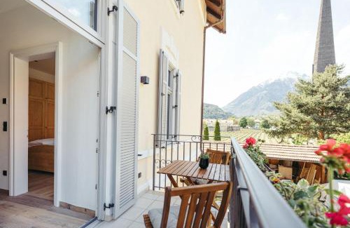 Lagundo Apartment | Freienfeldhof Pink Lady