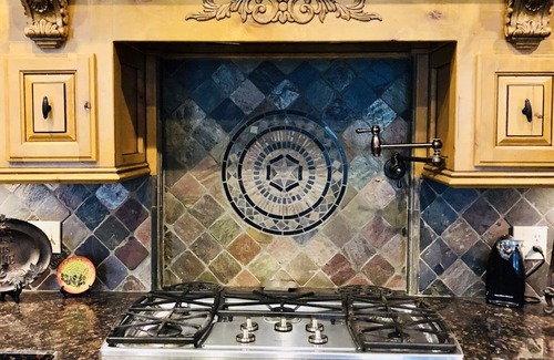 Yukon House | French Country Estate and Family Resort - Pool and Spa in OKC limits