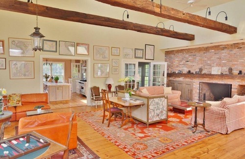 Bridgehampton House | French Country House on 3.2 Acres along Sagaponack Nature Preserve