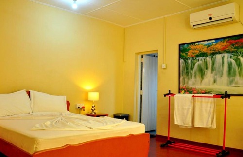 New Town House | French Garden Tourist Rest