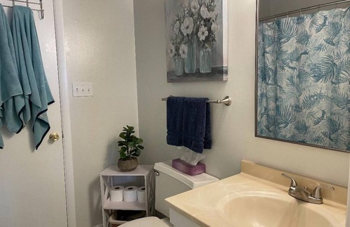 Atlantic Beach Hotel | Fresh and Airy 2-Bedroom Beach Duplex