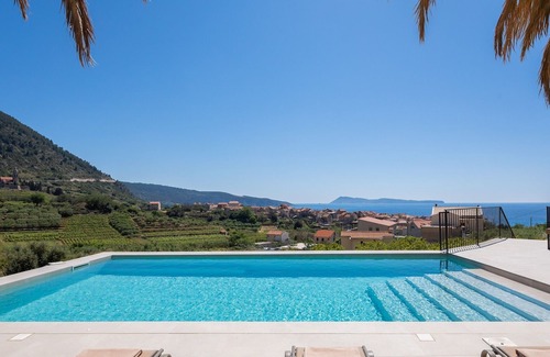 Komiza Villa | Fresh and Modern Vis Villa | Stunning SeaViews | Villa Island Time | Resort Centre | Komiza