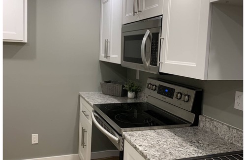 Prince George House | Fresh and newly renovated 2 bedroom bsmt suite. Fully furnished 2 min 2 hosptl