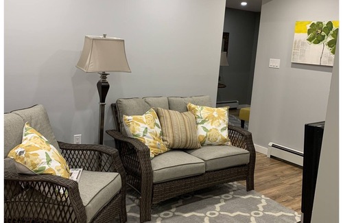 Prince George House | Fresh and newly renovated 2 bedroom bsmt suite. Fully furnished 2 min 2 hosptl