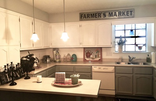Wheeler Ridge House | Fresh Farmhouse Comfort. Pet Friendly. 4 miles to TX A&M University.