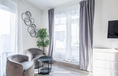 Csarnok negyed Apartment | Fresh & Modern - with 2 balconies