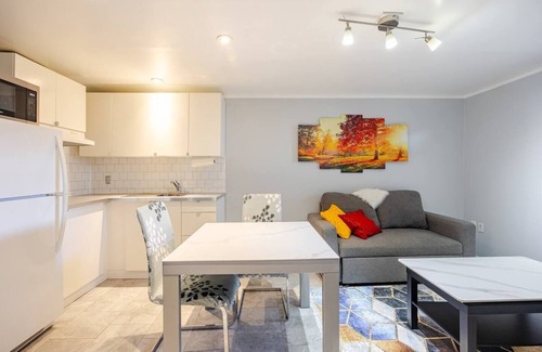 Brampton Apartment | ✅ Fresh Private Apartment Separate Entry 2 beds