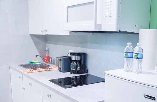 Gardena Apartment | Fresh studio guest suite in a quiet neighborhood.
