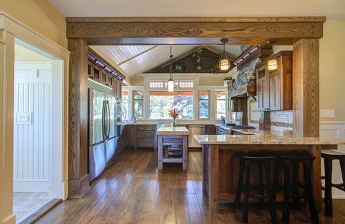 Armstrong House | Fresh Valley Farms Guesthouse