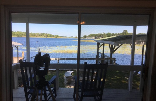 Hernando House | Fresh Water Fishing Springs In Area For Kayaking Tubing Family and Pet Friendly