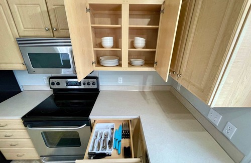Omaha House | Fresh West Omaha Home For Your Entire Group