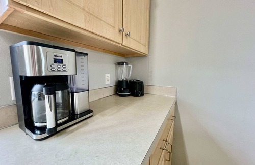 Omaha House | Fresh West Omaha Home For Your Entire Group