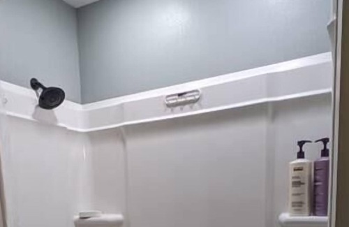 Davenport House | Freshly Renovated 3BR House near Genesis West, SAU