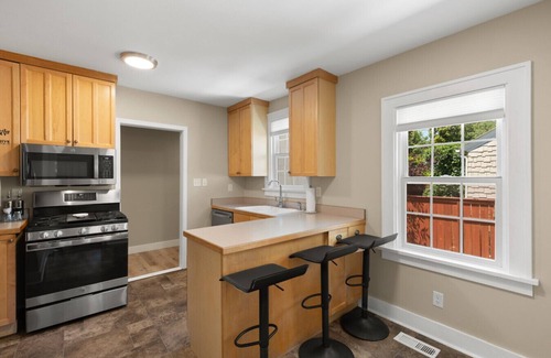 Billings House | Freshly renovated home in a vintage neighborhood
