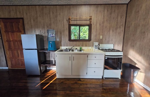 Hopkins Hotel | Freshwater Creek Cabanas
