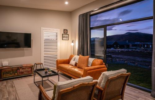 Lake Tekapo House | Friday's Rest