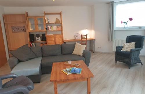 Gross Schneen House | Friedland Luxe Souterrain Doppelbettzimmer