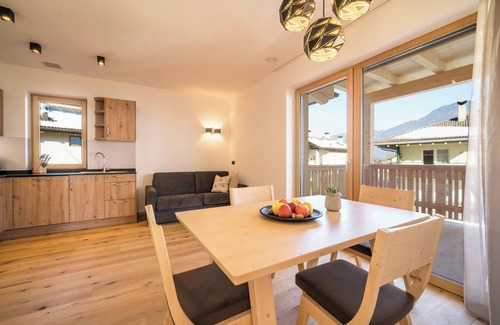 Andriano Apartment | Friendly Apartment "Lärche im Nockerhof" with Mountain View, Wi-Fi & Terrace