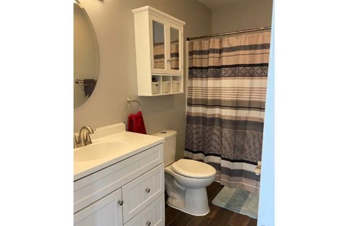 Ferndale House | Friendly Ferndale Townhome