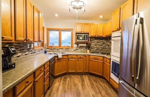 Lake City House | Friends & Family Getaway- Sauna, Fireplaces, Firepit