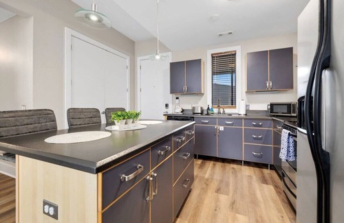 Fayetteville Apartment | Frisco Suite - 0.1 mi to MTB trail Walk to DT Fay