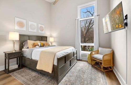 Fayetteville Apartment | Frisco Suite 01Mi to MTB trail Walk to DT Fay