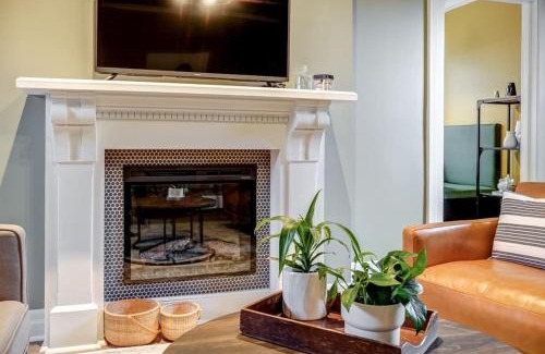 Picton Apartment | From HGTV Marigold Suite in county farmhouse