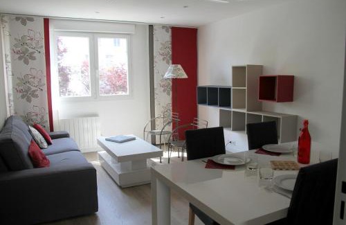 Vannes Apartment | Fromentin - Parking - calme - proche port