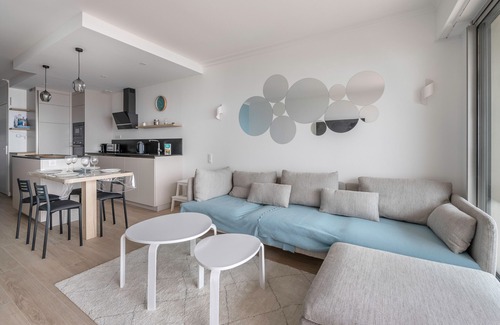 La Baule-Escoublac Apartment | Front and sea view for 4 - 20m La Baule beach
