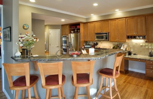 Dakota Ridge - Northbriar House | Front Door Access to Running & Biking Trails; Short Drive to Downtown and Campus