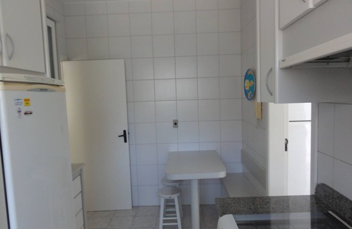 Ingleses do Rio Vermelho House | FRONT SEA, 4 QTOS with AR SPLIT, 4 WC, WiFi, TV CABLE, Barbecue, wood stove
