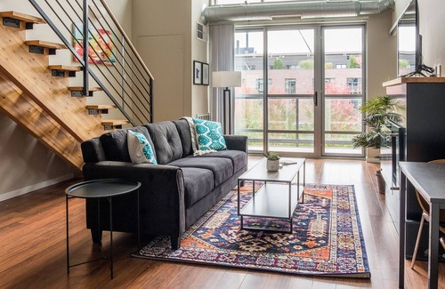 Mill District Apartment | FRONTDESK 225 Portland Ave Mill District Downtown Apts