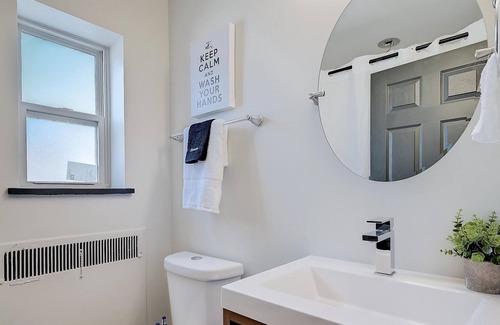 Walnut Hills Apartment | FRONTDESK 2622 Victory Pkwy Apts Cincinnati
