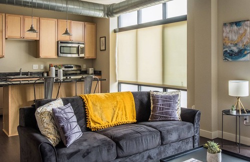 Downtown Minneapolis Apartment | FRONTDESK Minneapolis Grand Apts Downtown