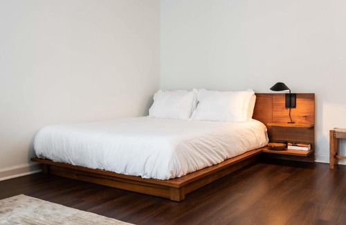 Central West End Apartment | FRONTDESK Modern Studio Apt with Chic Rooftop