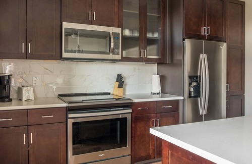 Security Acres Apartment | FRONTDESK Old Town Apts Scottsdale
