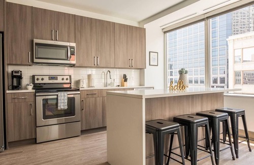 Downtown Kansas City Apartment | Frontdesk | Remarkable 1BR near Convention Center
