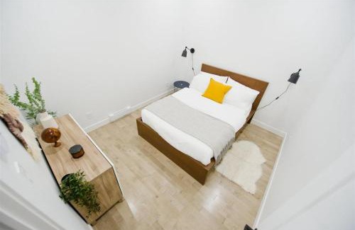 Sainte-Marie Apartment | Frontenac residences