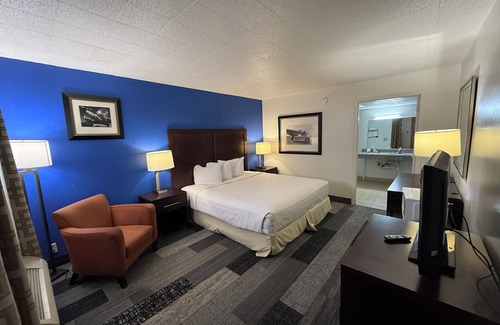 Great Bend Hotel | Frontier Inn