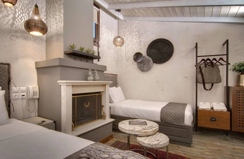 Ioannina Hotel | Frontzu Politia