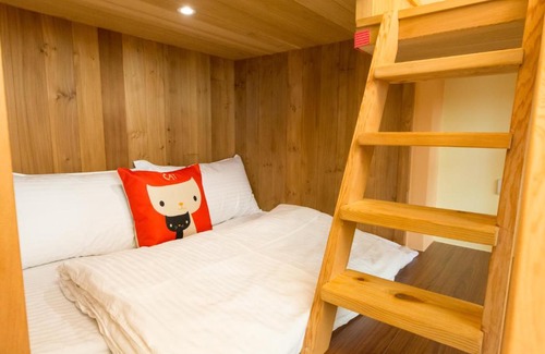 Jiaoxi House | Fruit B&B