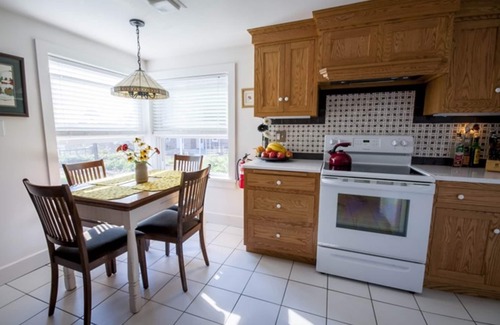 Reinholds Bed & Breakfast | Frush Farm Bed & Breakfast