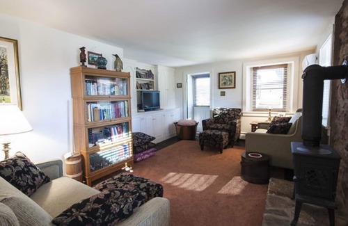 Reinholds Bed & Breakfast | Frush Farm Bed & Breakfast