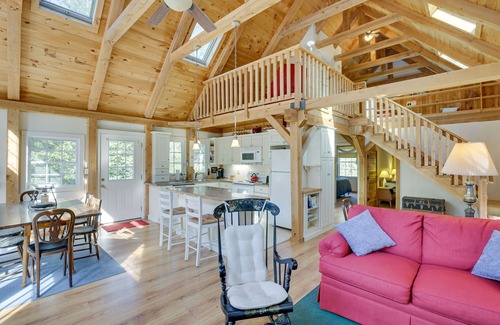 Standish Cabin | Frye Island Family Cabin with Lake & Beach Access!