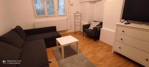 Szeged Apartment | FSQH UNDER Apartman